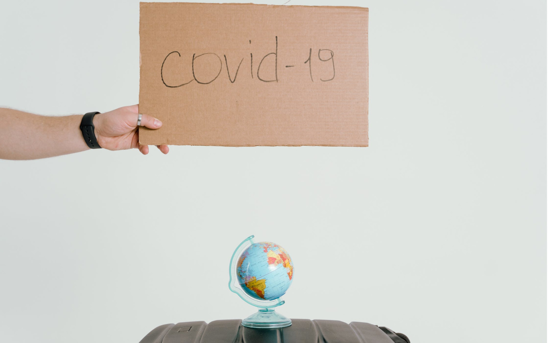 Czy konopie mogą pomóc w walce z koronawirusem?