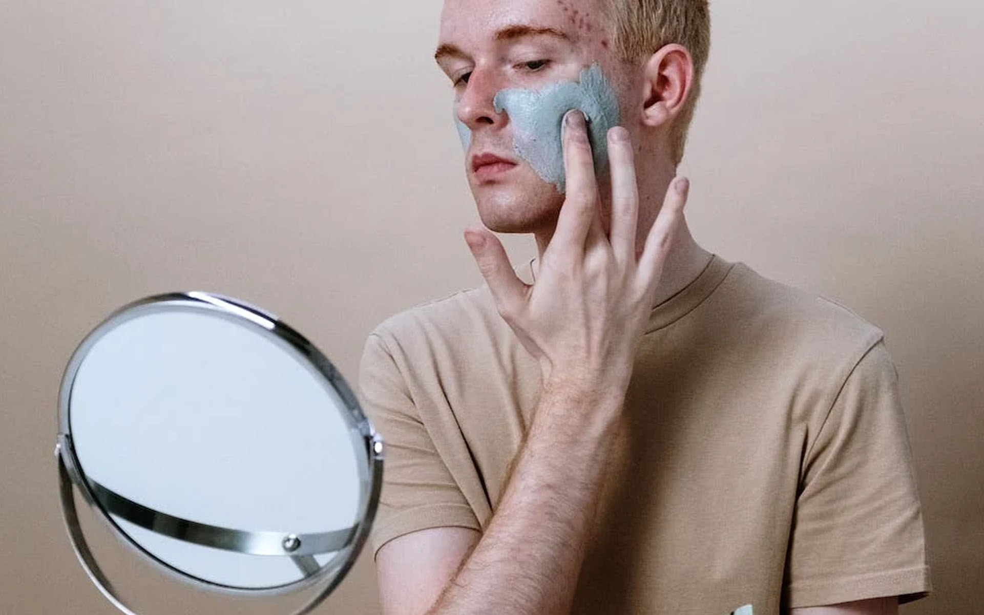 Czy palenie marihuany wpływa na cerę?