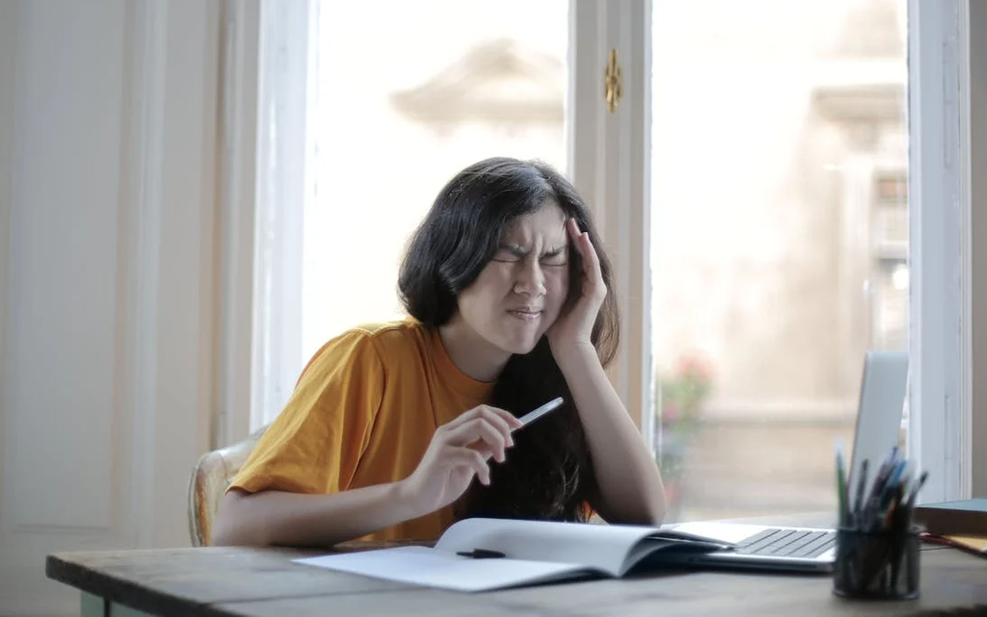 Czy marihuana pomaga na migrenę?